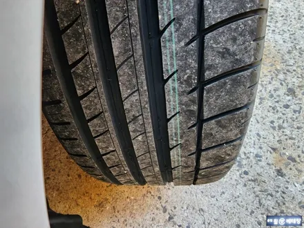 BMW760Ld 굴절수리,유광블랙복원,트라이앵글TH201 타이어교환 [휠타이어전문] / 인천 서구 금곡동