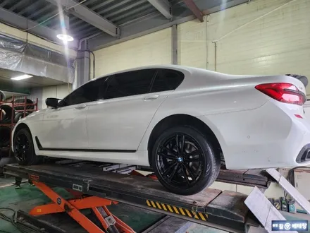 BMW 730Ld 유광블랙 복원 [휠손상복원][도장불량] / 인천 서구 금곡동