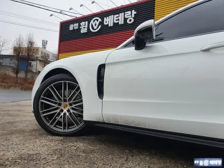 포르쉐 파나메라4 컷팅복원 & 중고타이어교환[휠타이어전문매장][다이아컷팅전문점] / 인천 서구 금곡동