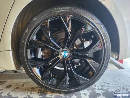 BMW320D 유광블랙복원 [휠손상복원][휠복원잘하는곳] / 인천 서구 금곡동
