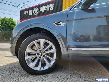 벤틀리 벤테이가 순정복원 [일산휠복원][휠복원잘하는곳] / 인천 서구 금곡동