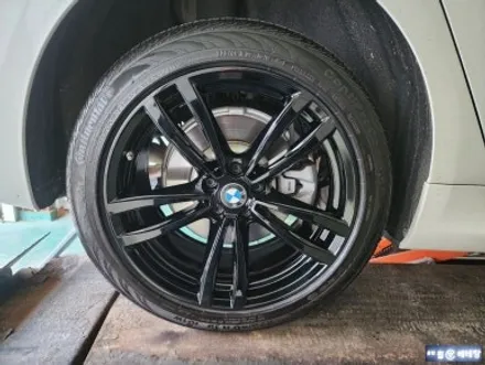 BMW 730Ld 유광블랙 복원 [휠손상복원][도장불량] / 인천 서구 금곡동