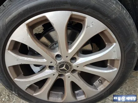 벤츠 NEW E220D 순정복원 [인천순정휠복원][김포휠수리복원] / 인천 서구 금곡동