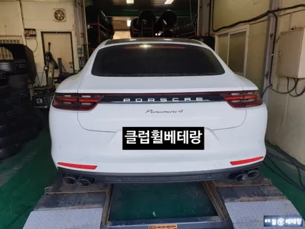 포르쉐 파나메라4 컷팅복원 & 중고타이어교환[휠타이어전문매장][다이아컷팅전문점] / 인천 서구 금곡동