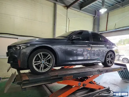 BMW320D 유광블랙 복원 [순정휠][분위기전환] / 인천 서구 금곡동