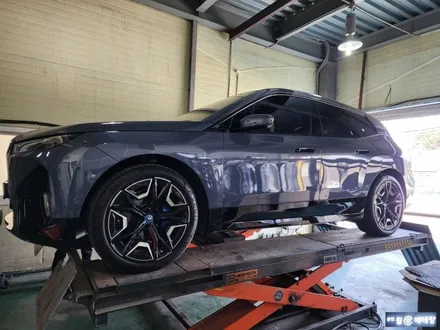 BMW IX 유광블랙 복원 [휠수리복원][휠복원잘하는곳] / 인천 서구 금곡동