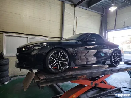 BMW Z4 유광블랙 복원 [휠손상복원][휠복원잘하는곳] / 인천 서구 금곡동
