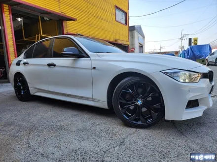 BMW320D 유광블랙복원 [휠손상복원][휠복원잘하는곳] / 인천 서구 금곡동