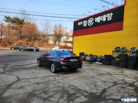 BMW320i 컷팅복원 & 한국 벤투스 컴포트 타이어 교환 [휠손상복원][휠타이어전문] / 인천 서구 금곡동