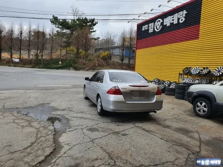 혼다어코드 도장복원 및 중고타이어교환[휠타이어][인천휠복원] / 인천 서구 금곡동