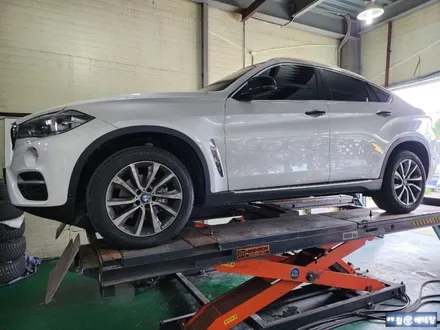 BMW X6 유광블랙복원 [휠손상][휠복원싼곳] / 인천 서구 금곡동