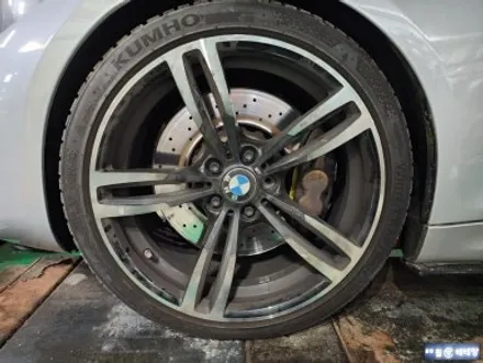 BMW M2 유광 블랙 복원 [휠손상복원][가까운휠복원] / 인천 서구 금곡동