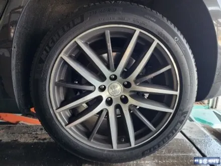 마세라티 기블리 유광블랙 복원 [휠선택복원][일산휠복원] / 인천 서구 금곡동