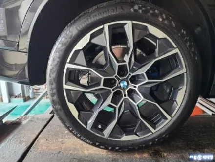 BMW X7 유광블랙 복원 [신차전문][유광블랙맛집] / 인천 서구 금곡동