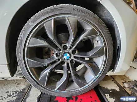 BMW320D 유광블랙복원 [휠손상복원][휠복원잘하는곳] / 인천 서구 금곡동