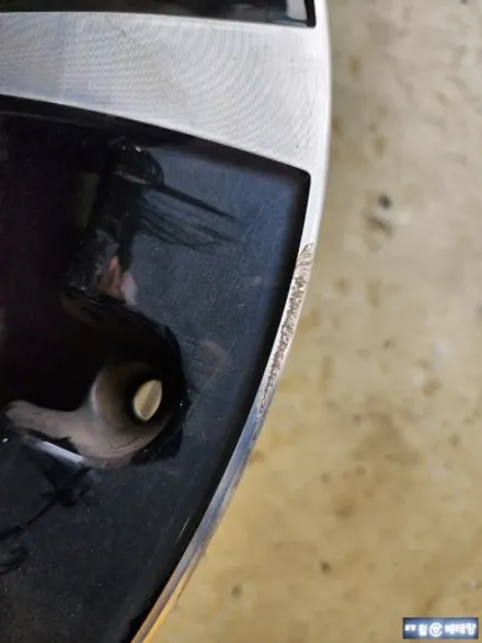 벤츠 E300e 컷팅복원 [휠손상복원][휠복원싼곳] / 인천 서구 금곡동