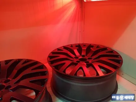 디스커버리 KAHN 22인치무광블랙복원[인천무광블랙복원][22인치휠무광블랙복원] / 인천 서구 금곡동