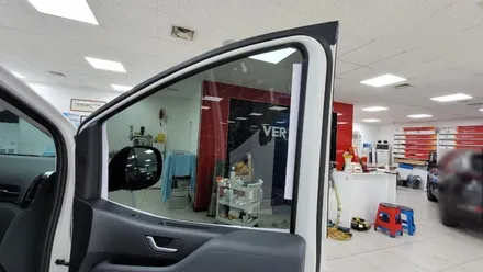 썬팅 효과 제대로 나는 차량? 현대 스타리아, 장한평 레이노썬팅 / 서울 동대문구 장안동