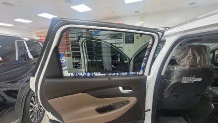 레이노 공식대리점에서 안심시공! 싼타페 신차패키지 레이노필름 장안평점 / 서울 동대문구 장안동