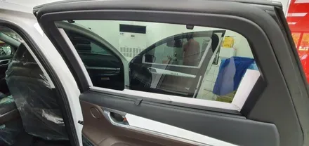 기본기에 충실한 제대로된 썬팅, 썬팅의정석 레이노 장안평점에서 그랜저 신차패키지 / 서울 동대문구 장안동