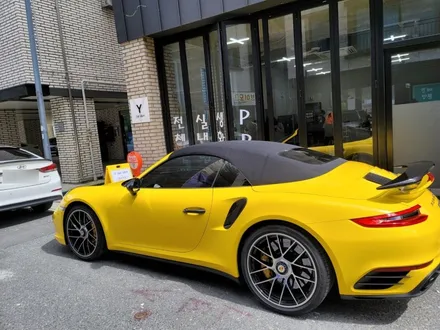 포르쉐 911터보s 옐로우 유광 대전전체랩핑 porsche 911 turbo s / 대전 도안동