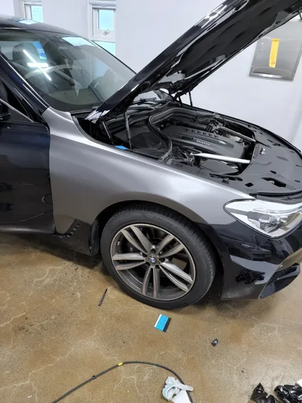 BMW 6GT 사틴다크그레이 전체랩핑 대전랩핑 6gt랩핑 / 대전 도안동