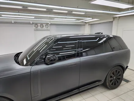 레인지로버 보그 STEK 다이노사틴 전체 무광 PPF / 강남, 개포, 양재