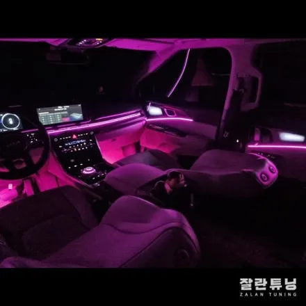 카니발KA4엠비언트 무드등으로 더욱 감성적인 실내분위기 연출 평택안성 잘란튜닝 / 경기 안성