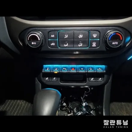 쉐보레 콜로라도 엠비언트 투박한 픽업트럭도 무드등이 있다면? / 경기 안성