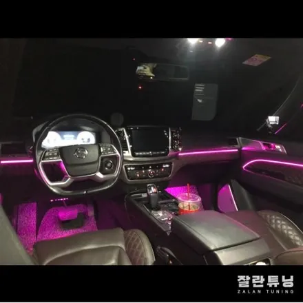 올 뉴 렉스턴 엠비언트 실내 무드등으로 투박한SUV에 감성추가요~ / 경기 안성