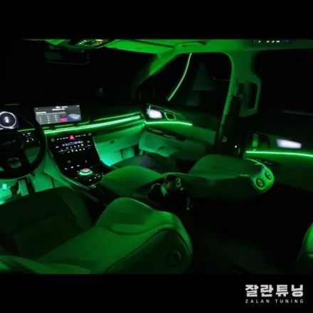 카니발KA4엠비언트 무드등으로 더욱 감성적인 실내분위기 연출 평택안성 잘란튜닝 / 경기 안성