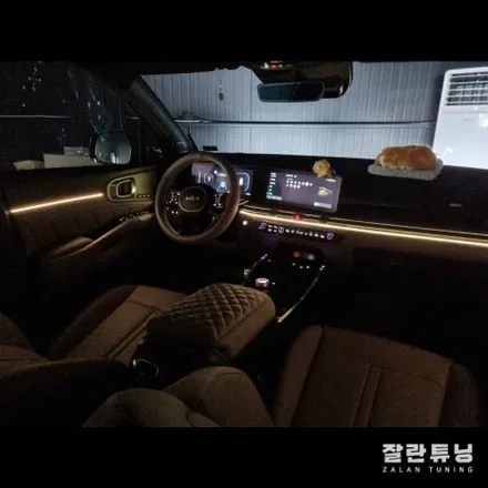 쏘렌토MQ4페리 엠비언트 더뉴쏘렌토MQ4 실내무드등 모든 설정은 순정과 똑같이 네비로 / 경기 안성