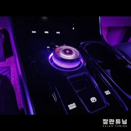 카니발KA4엠비언트 무드등으로 더욱 감성적인 실내분위기 연출 평택안성 잘란튜닝 / 경기 안성
