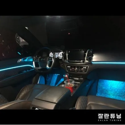 올 뉴 렉스턴 엠비언트 실내 무드등으로 투박한SUV에 감성추가요~ / 경기 안성