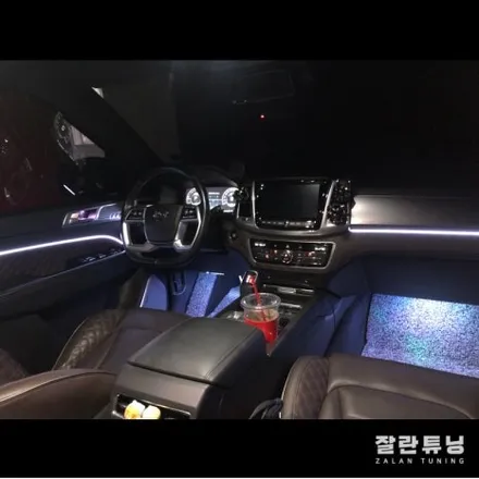 올 뉴 렉스턴 엠비언트 실내 무드등으로 투박한SUV에 감성추가요~ / 경기 안성