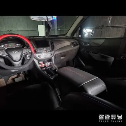 쉐보레 이쿼녹스 엠비언트 순정처럼 깔끔하게 이질감 전혀없는 실내무드등 평택안성 잘란튜닝에서 / 경기 안성