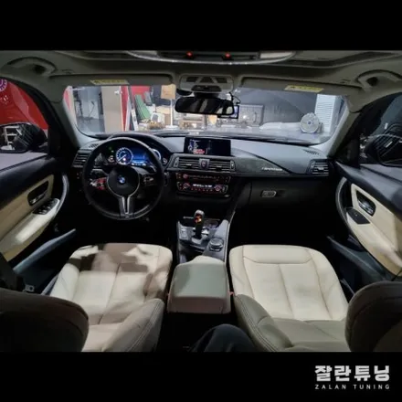 BMW 3시리즈 F30 엠비언트 어두운 내차의 실내를 밝히는 감성적인 무드등 / 경기 안성