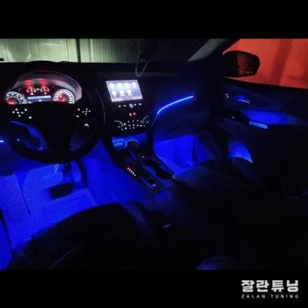 쉐보레 이쿼녹스 엠비언트 순정처럼 깔끔하게 이질감 전혀없는 실내무드등 평택안성 잘란튜닝에서 / 경기 안성