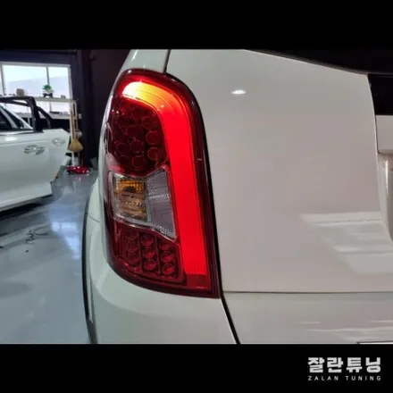 렉스턴W 후미등 점등불량 고장 빛이 약해짐 면발광 LED 수리 / 경기 안성