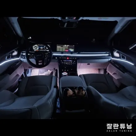 카니발KA4엠비언트 무드등으로 더욱 감성적인 실내분위기 연출 평택안성 잘란튜닝 / 경기 안성