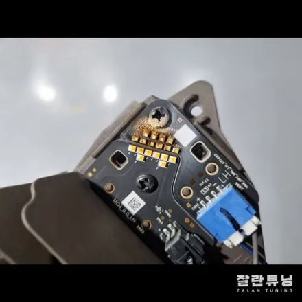 쏘렌토MQ4 데이라이트 황변 수리 데이라이트 노랗게 변색됐다면 가성비 좋은 수리로 해결하세요 / 경기 안성