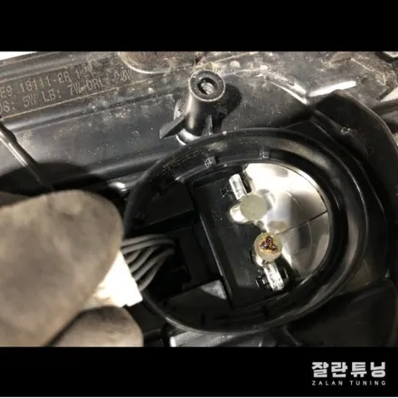 BMW 5시리즈 G30 520d 520i엔젤아이 황변의 원인과 수리과정 수리는 빠를수록 좋다 평택안성 잘란튜닝 / 경기 안성