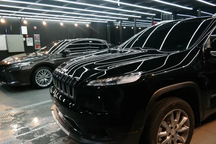 JEEP 체로키 검정차량 도장면 잔기스 와 죽은 광/채도 로 인한 스트레스! 김포 장기동 제노사이드 에서 광택 + 파이어볼 이지스로 복원!다시 새롭게 살려낸 새차 같은 내차! / 김포시 장기동