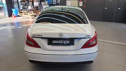 김포 랩핑 전문점 제노사이드 벤츠 W218 CLS250 CDI 3M2080 유광화이트골드스파클 전체랩핑 / 크롬죽이기 / 휠스크레치복원도색 / 김포시 장기동