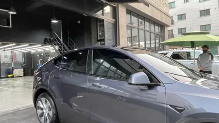 김포 신차패키지 전문점 제노사이드 테슬라 모델Y 모델3 썬팅 블랙박스 보조배터리 시공 / 김포시 장기동