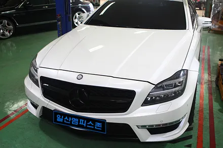 [벤츠] CLS63 AMG 캘리퍼도색 - 플래쉬 플라밍고(형광색) - 일산멤피스존 - 서울 경기 일산 파주 브레이크 캘리퍼도색 잘하는곳 비용 신형개조 컨버젼 / 파주 운정로