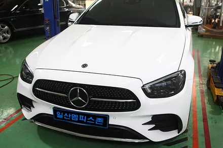 [벤츠] E300 우레탄 캘리퍼도색 - 익스트림 레드 - 일산멤피스존 - 서울 경기 일산 파주 브레이크 캘리퍼도색 잘하는곳 비용 신형개조 컨버젼 / 파주 운정로