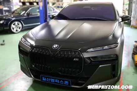 [BMW] i7 (G70) 브레이크 캘리퍼도색 - 메탈릭 블랙 - 일산 멤피스존 드레스업 튜닝 - 캘리퍼도색비용 파주 운정 / 경기 파주