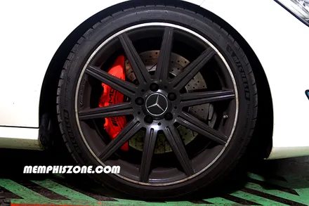 [벤츠] CLS63 AMG 캘리퍼도색 - 플래쉬 플라밍고(형광색) - 일산멤피스존 - 서울 경기 일산 파주 브레이크 캘리퍼도색 잘하는곳 비용 신형개조 컨버젼 / 파주 운정로