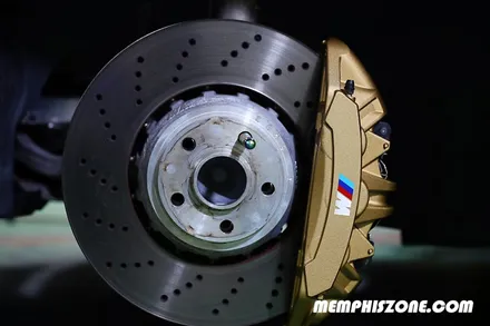 [BMW] M2 (G87) 브레이크 캘리퍼도색 - 커스텀 골드 - 일산 멤피스존 드레스업 튜닝 - 캘리퍼도색 비용 잘하는곳 / 경기 파주